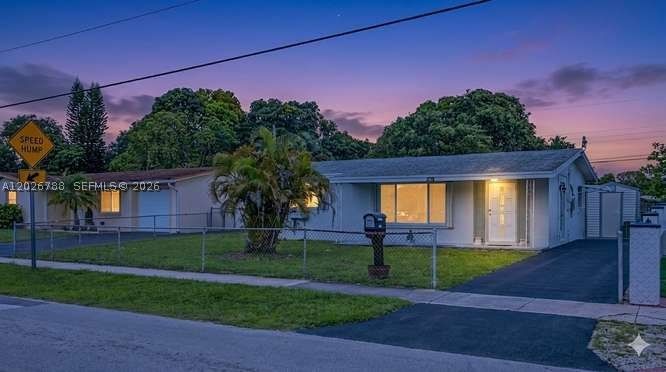 Real estate property located at 2000 58th Ave, Broward, Delcrest Manor, Hollywood, FL