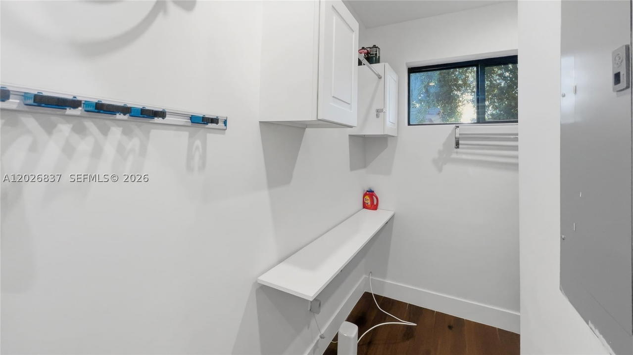 Real estate property located at , Miami-dade, Bowling Green, Miami, FL