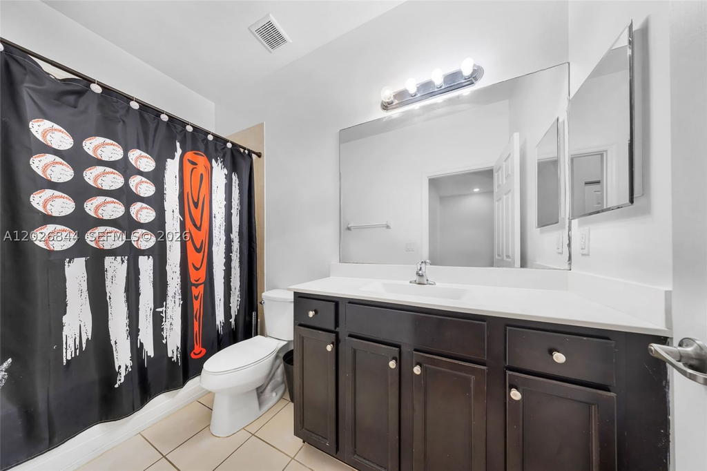 Real estate property located at 9381 33rd Ln, Miami-dade, Bonterra, Hialeah, FL