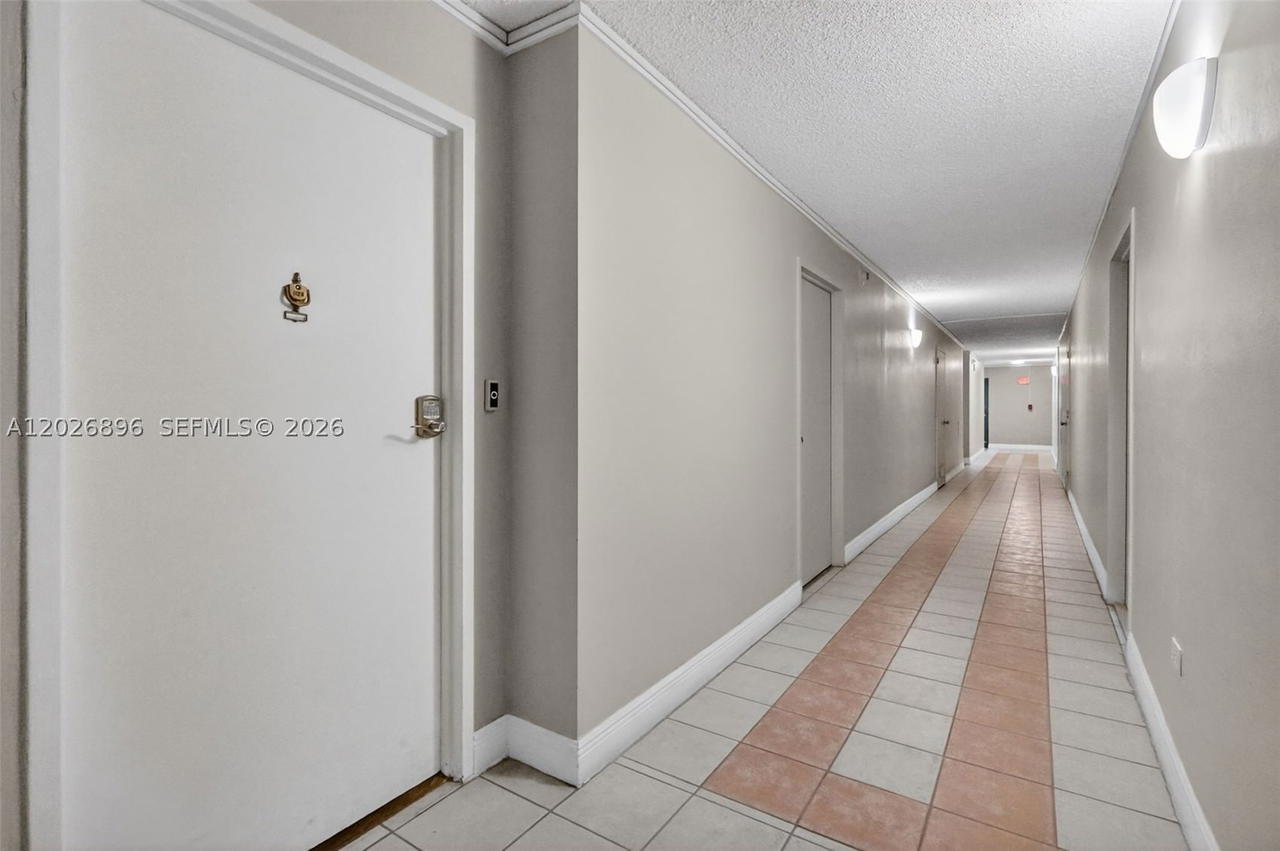 Real estate property located at 7135 Collins Ave #1124, Miami-dade, Burleigh House Condo, Miami Beach, FL
