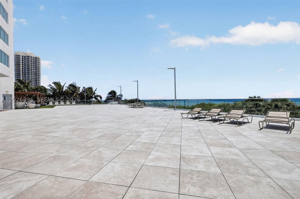 Real estate property located at 7135 Collins Ave #1124, Miami-dade, Burleigh House Condo, Miami Beach, FL