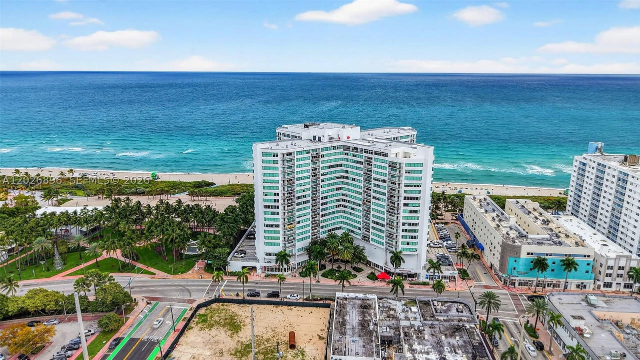 Real estate property located at 7135 Collins Ave #1124, Miami-dade, Burleigh House Condo, Miami Beach, FL