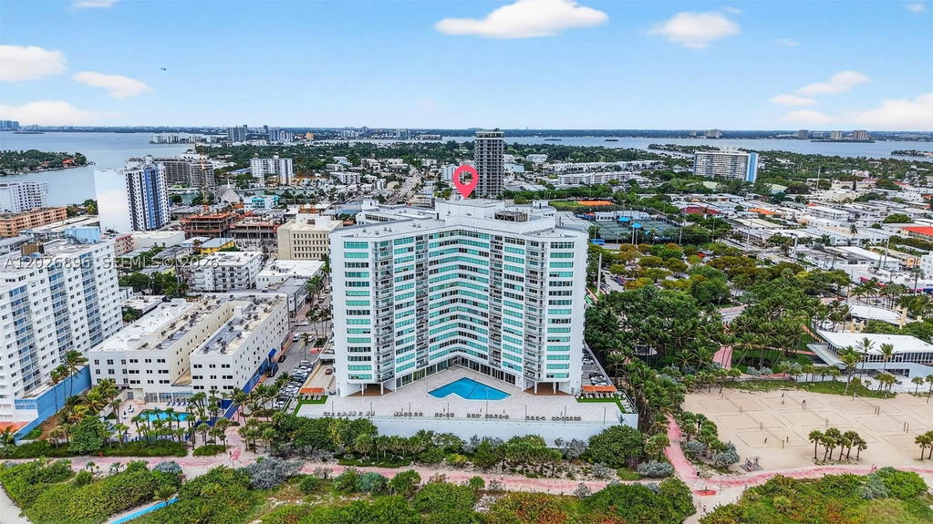 Real estate property located at 7135 Collins Ave #1124, Miami-dade, Burleigh House Condo, Miami Beach, FL