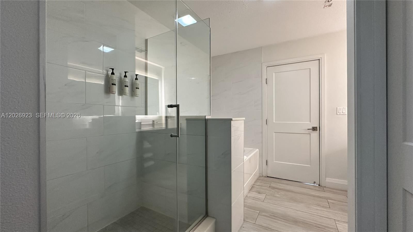 Real estate property located at 14501 Grove Resort Ave #3523, Orange, Grove Resort & Spa Condo, Winter Garden, FL
