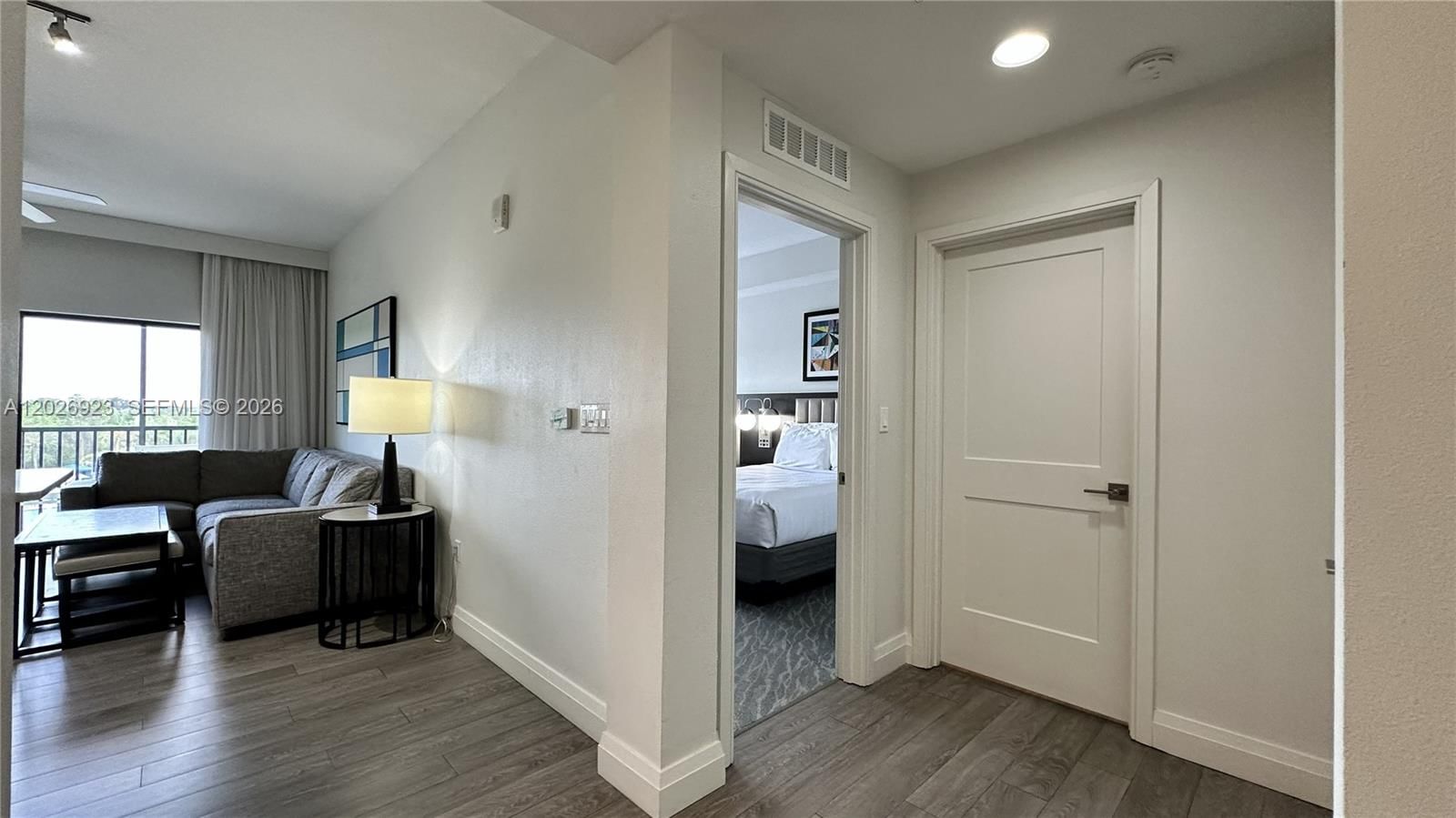 Real estate property located at 14501 Grove Resort Ave #3523, Orange, Grove Resort & Spa Condo, Winter Garden, FL