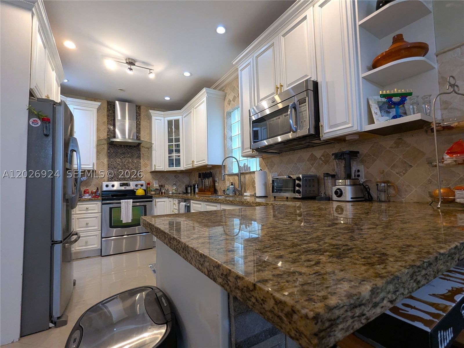 Real estate property located at 11405 48th Ct, Broward, Kensington, Coral Springs, FL