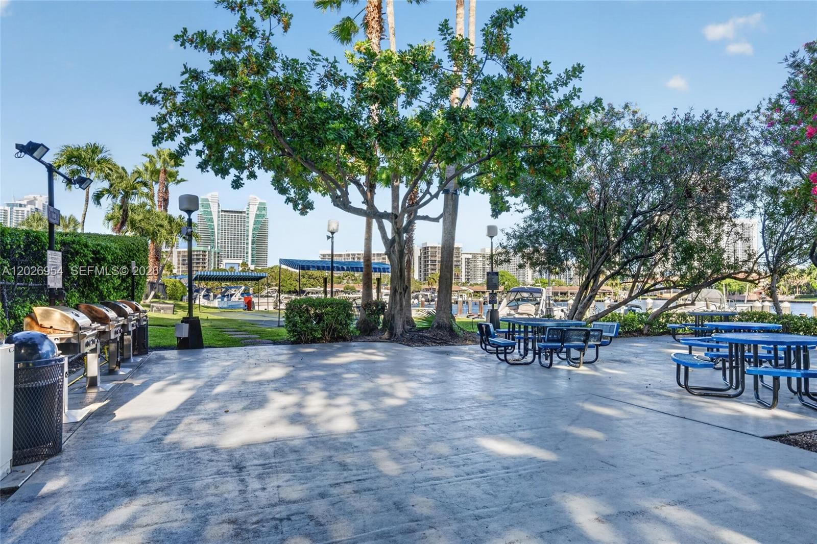 Real estate property located at 2500 Parkview Dr #1717, Broward, Olympus Condo Phase, Hallandale Beach, FL