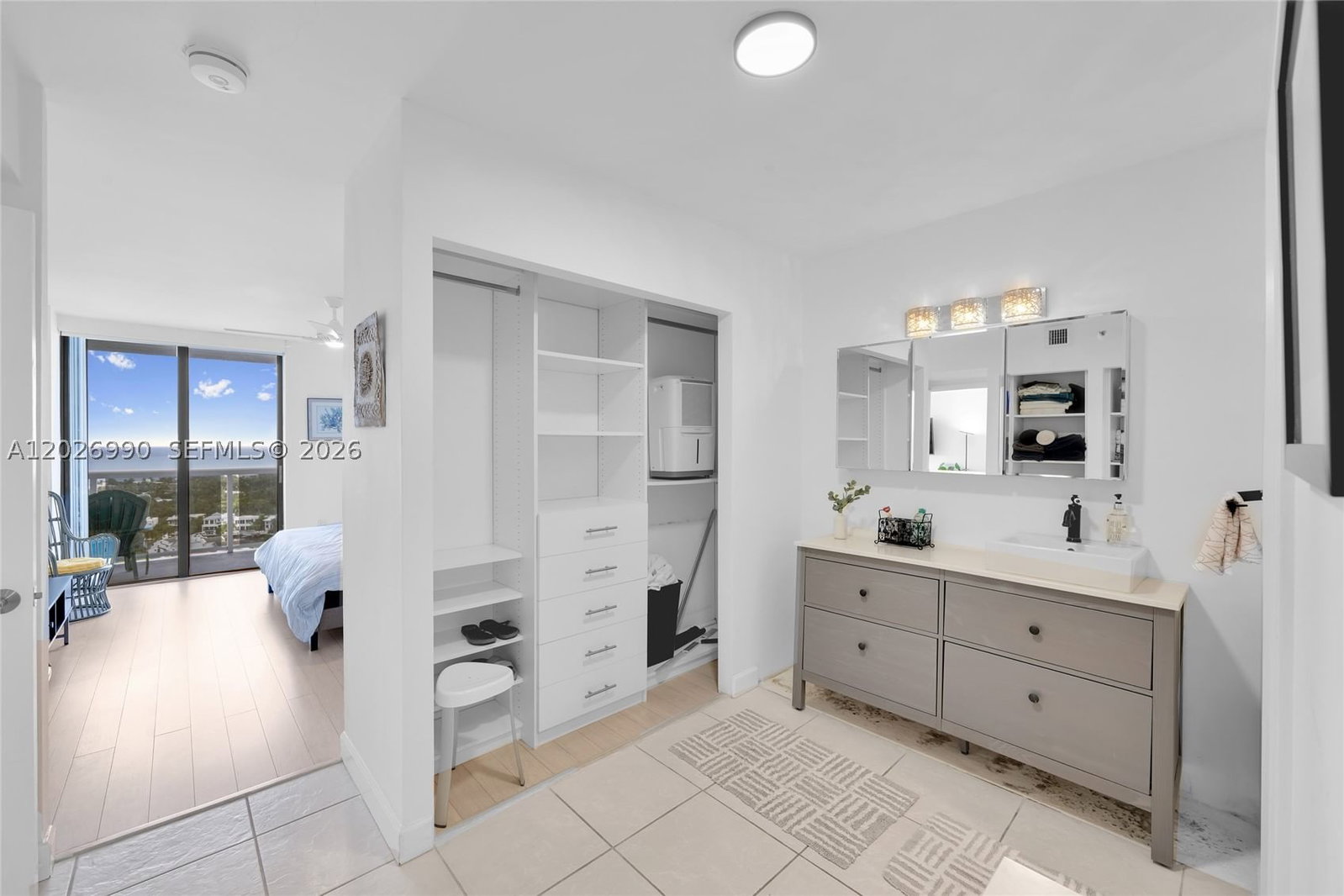 Real estate property located at 20515 Country Club Dr #2146, Miami-dade, Waterview Condo, Aventura, FL