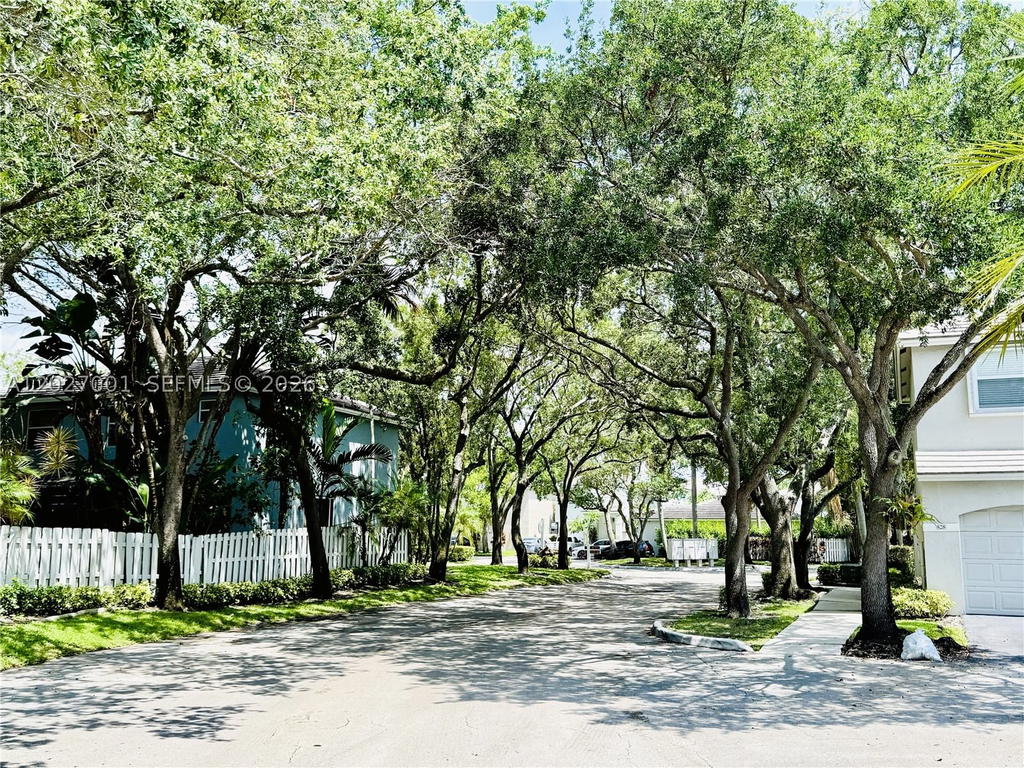 Real estate property located at 841 98th Ave, Broward, Jacaranda Parcel 216, Plantation, FL