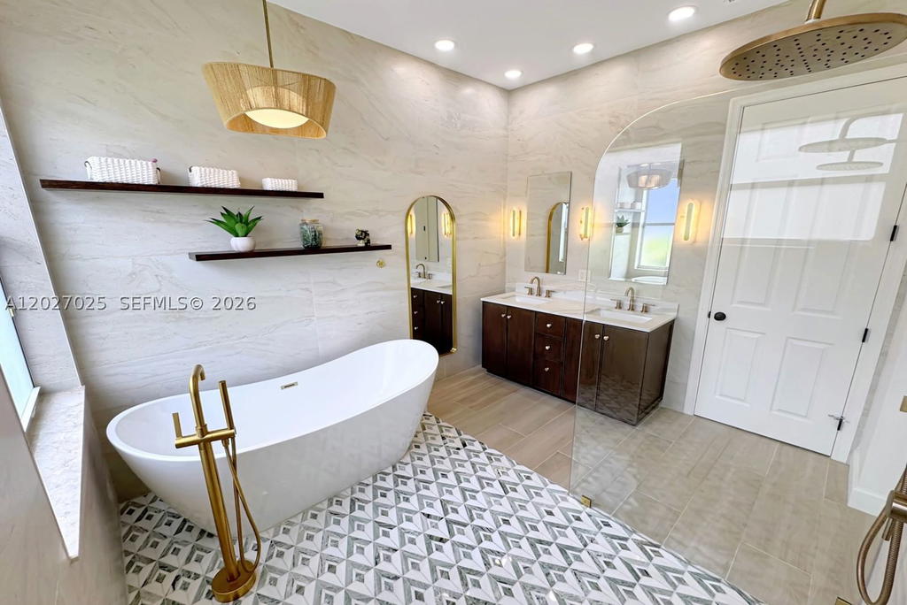 Real estate property located at 1453 167th Ave, Broward, Lido Isles, Pembroke Pines, FL