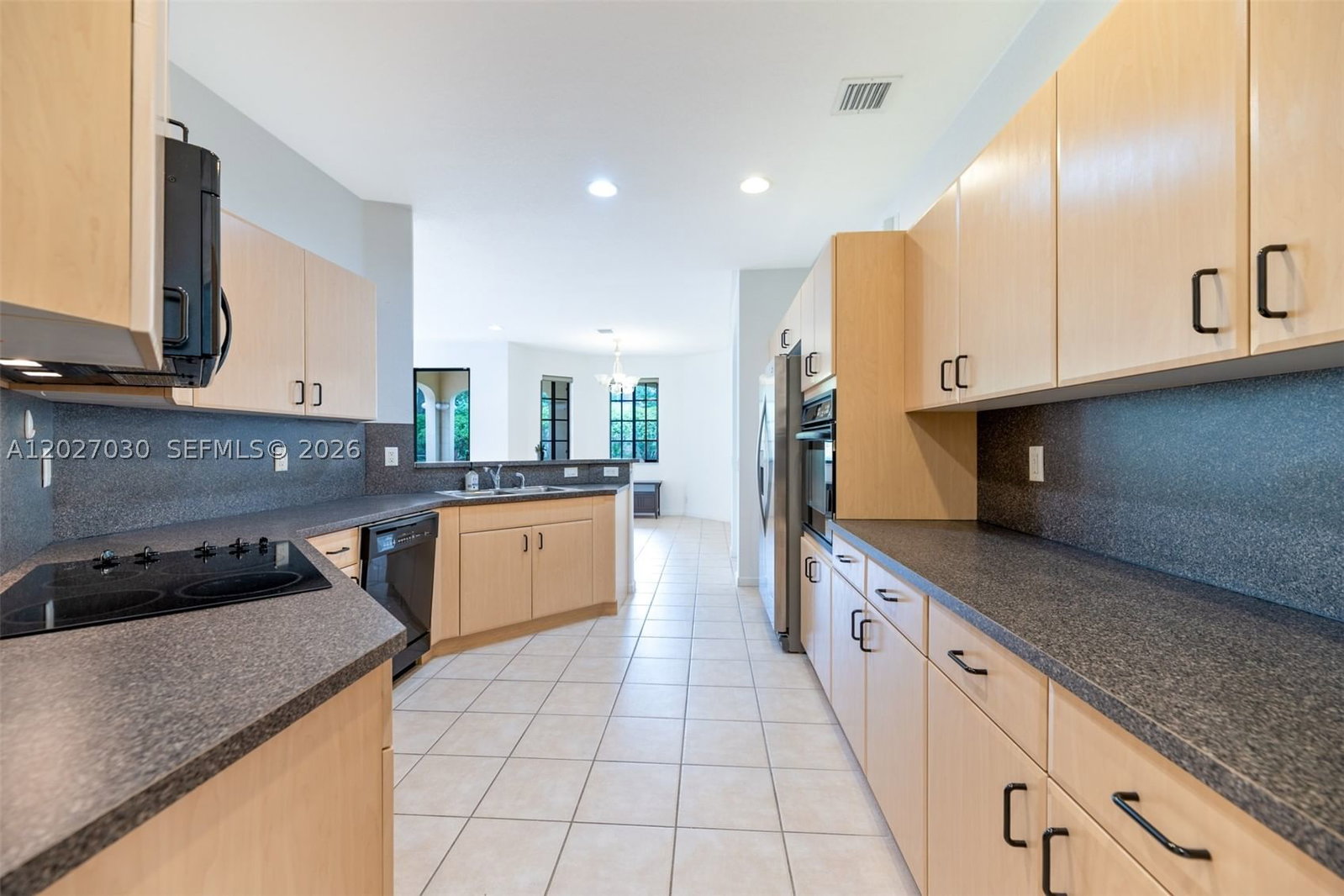 Real estate property located at 1695 Passion Vine Cir #22-1, Broward, Mariposa Pointe At Weston, Weston, FL