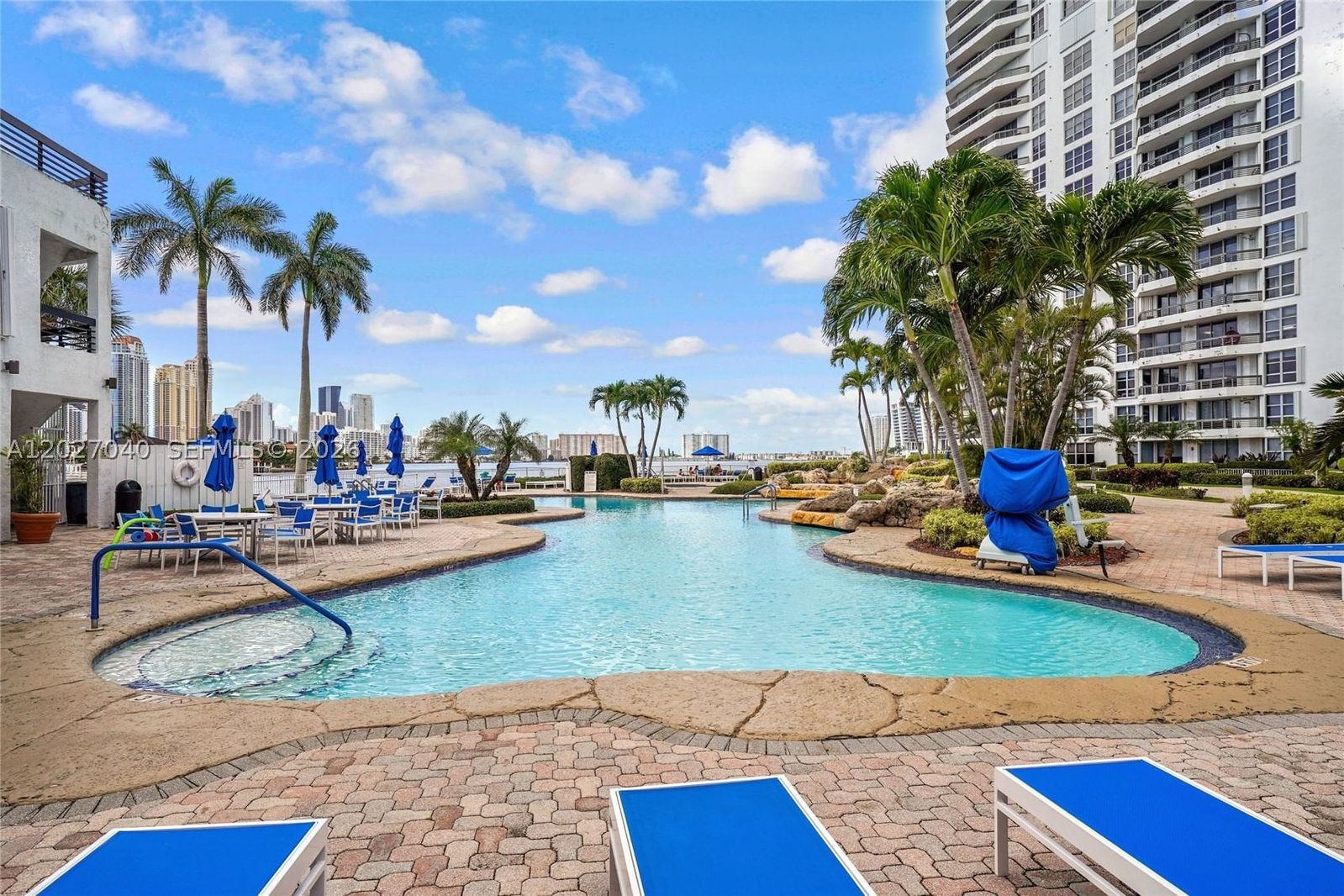 Real estate property located at 3600 Mystic Pointe Dr #812, Miami-dade, Mystic Pointe Condo No On, Aventura, FL