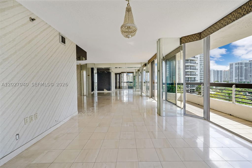 Real estate property located at 3600 Mystic Pointe Dr #812, Miami-dade, Mystic Pointe Condo No On, Aventura, FL