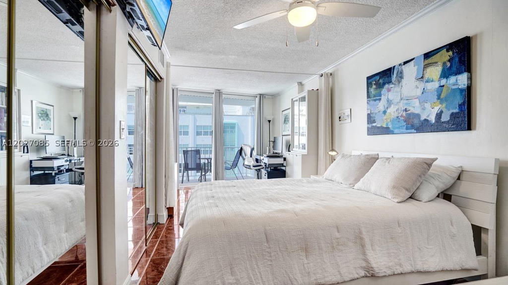 Real estate property located at 1228 West Ave #1404, Miami-dade, Bayview Terr Condo, Miami Beach, FL