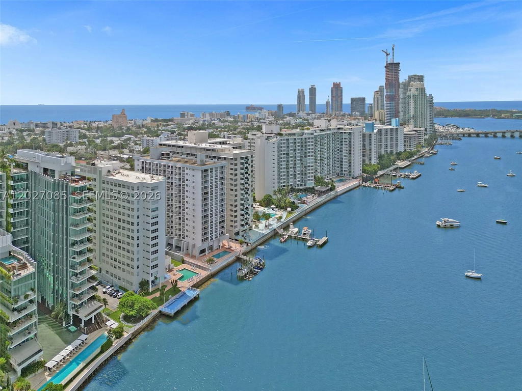 Real estate property located at 1228 West Ave #1404, Miami-dade, Bayview Terr Condo, Miami Beach, FL