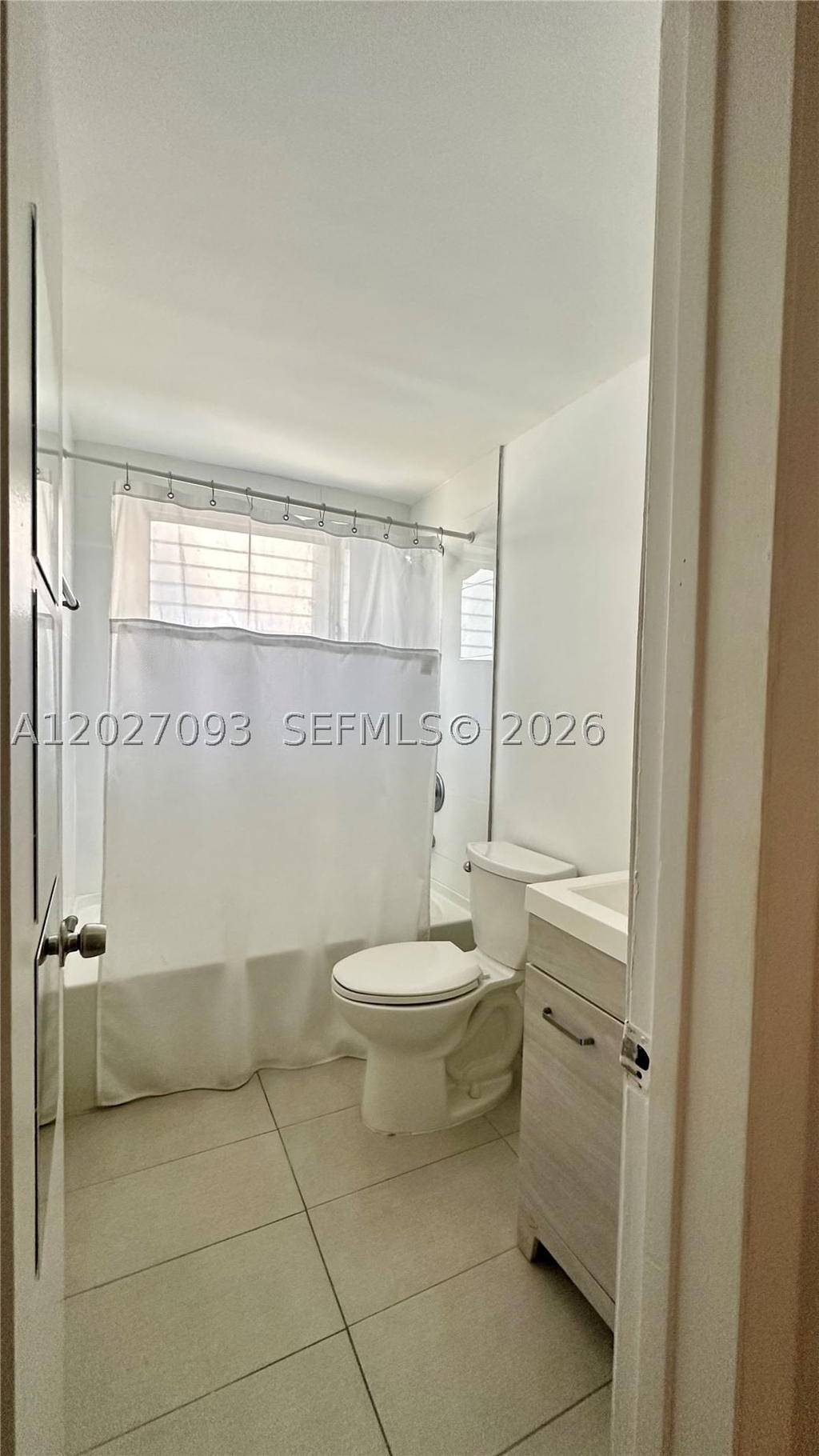 Real estate property located at 1231 Pennsylvania Ave #8, Miami-dade, 1231 Penn Inc Condo, Miami Beach, FL