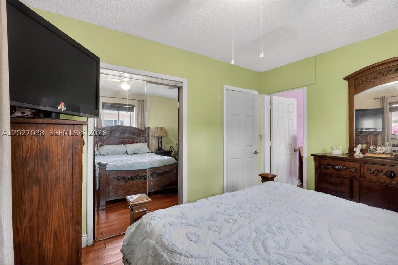 Real estate property located at 1440 68th Ave, Broward, Boulevard Heights Sec 4, Hollywood, FL