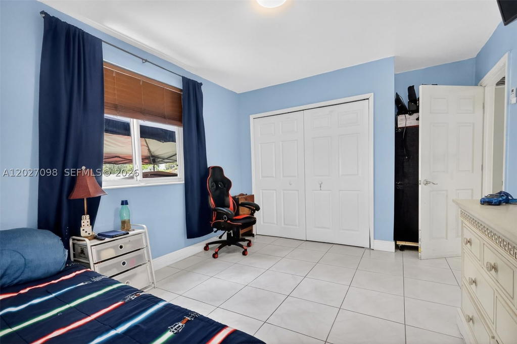 Real estate property located at 1440 68th Ave, Broward, Boulevard Heights Sec 4, Hollywood, FL