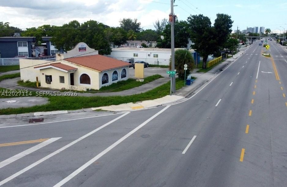 Real estate property located at 14100 Dixie Hwy, Miami-dade, Biscayne Highlands, North Miami, FL