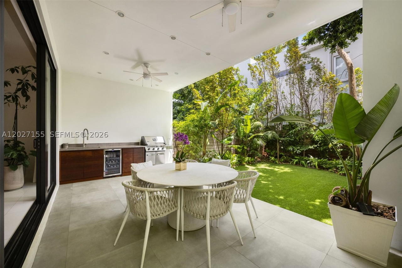 Real estate property located at 2986 Coconut Ave, Miami-dade, Palm Terrace, Coconut Grove, FL
