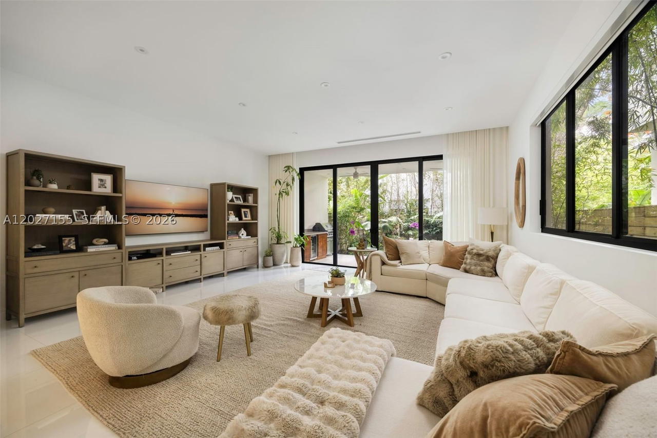 Real estate property located at 2986 Coconut Ave, Miami-dade, Palm Terrace, Coconut Grove, FL