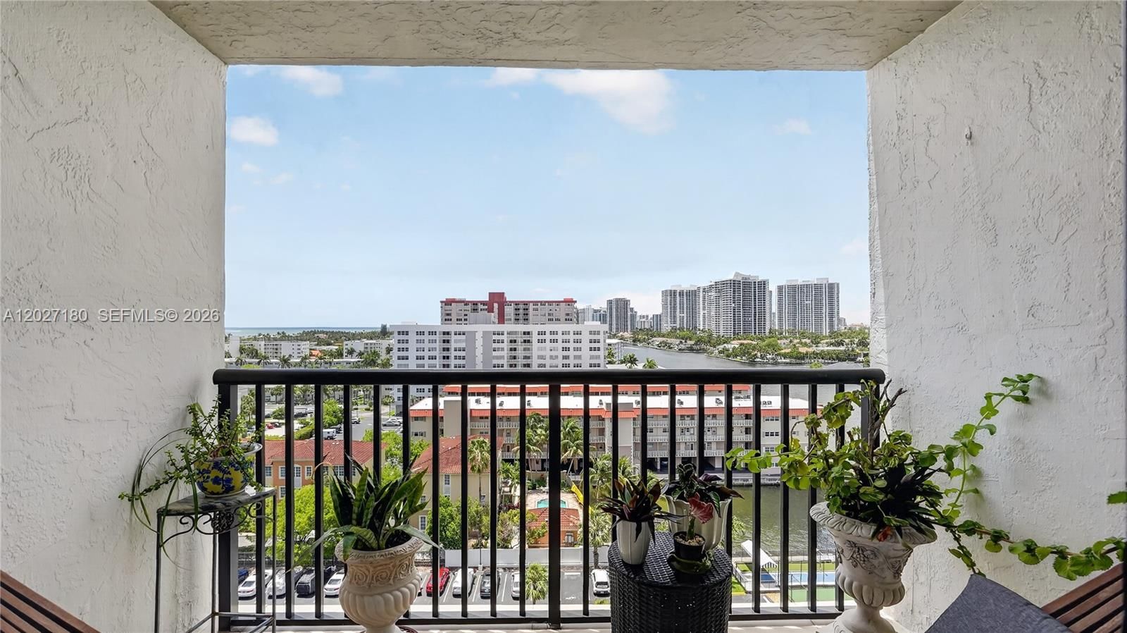 Real estate property located at 2017 Ocean Dr #1104, Broward, Avant Garde Condo, Hallandale Beach, FL