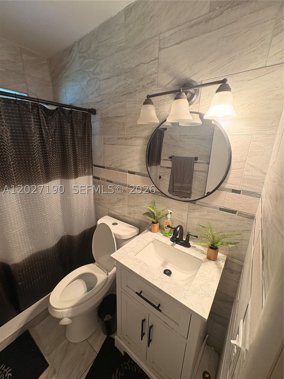 Real estate property located at 1100 110th St, Miami-dade, 6th Addn To Lawndale, Miami, FL