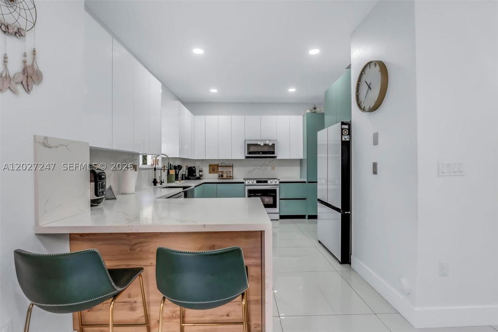 Real estate property located at 156 22nd Ter, Miami-dade, Ventanas At Homestead, Homestead, FL