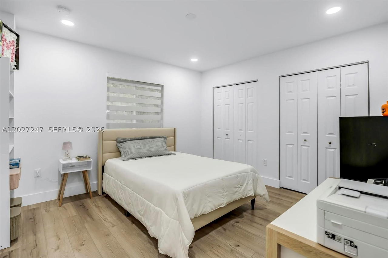Real estate property located at 156 22nd Ter, Miami-dade, Ventanas At Homestead, Homestead, FL