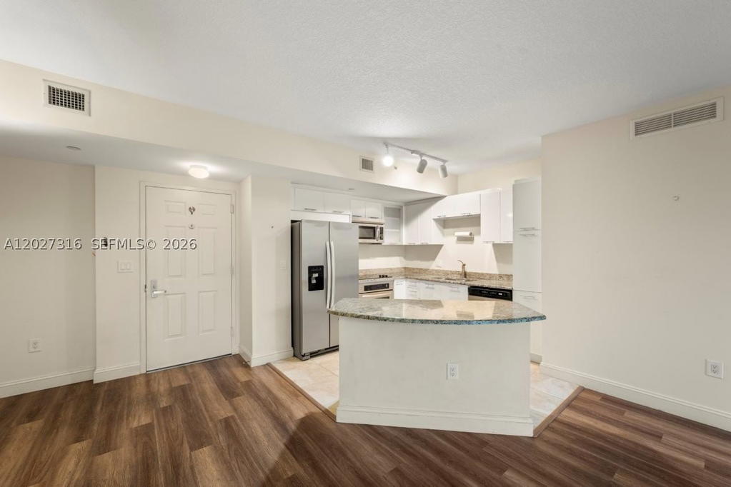 Real estate property located at 510 84th Ave #241, Broward, Veranda Condo, Plantation, FL