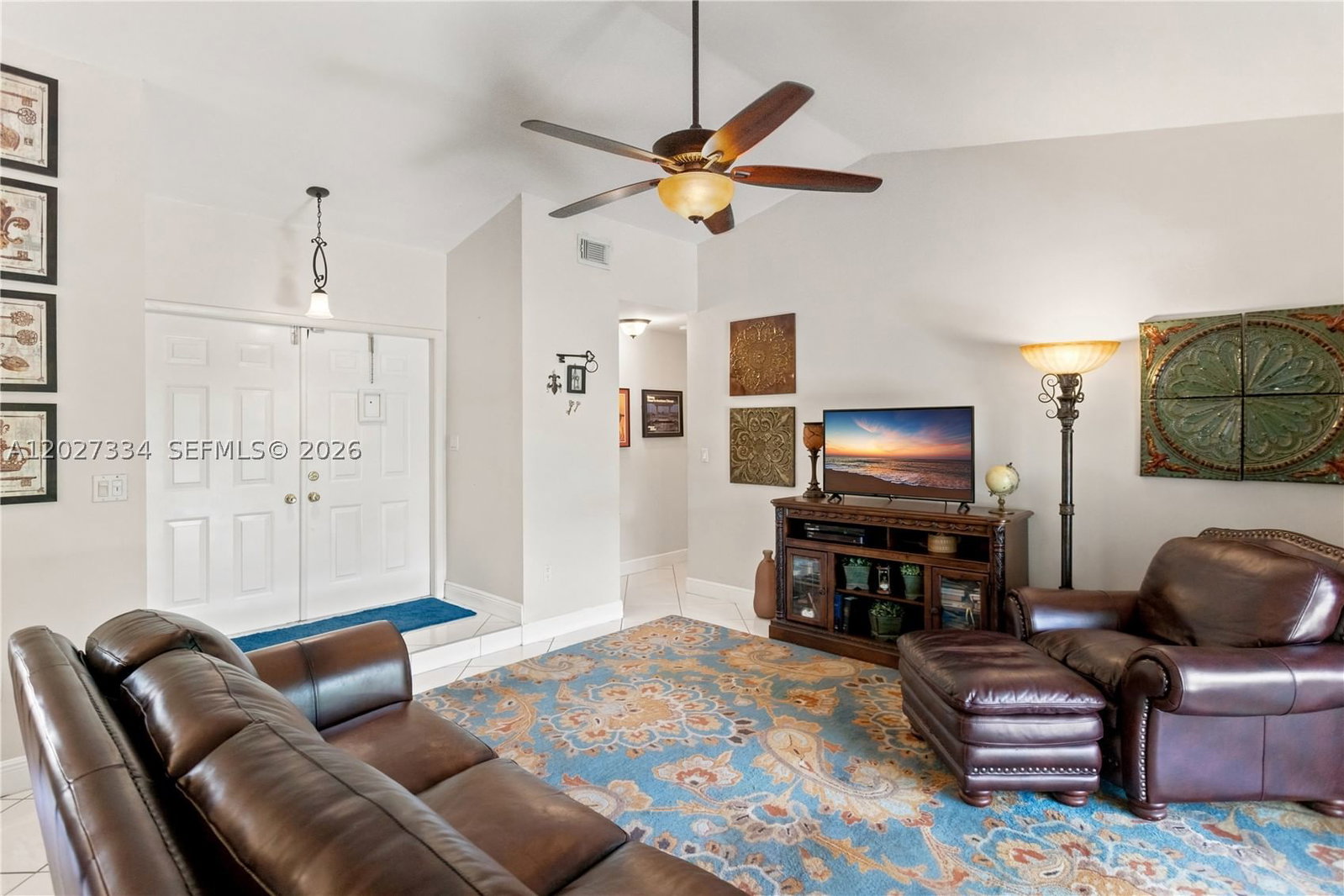Real estate property located at 14641 Kirsten Ct, Broward, Shenandoah Section Four, Davie, FL