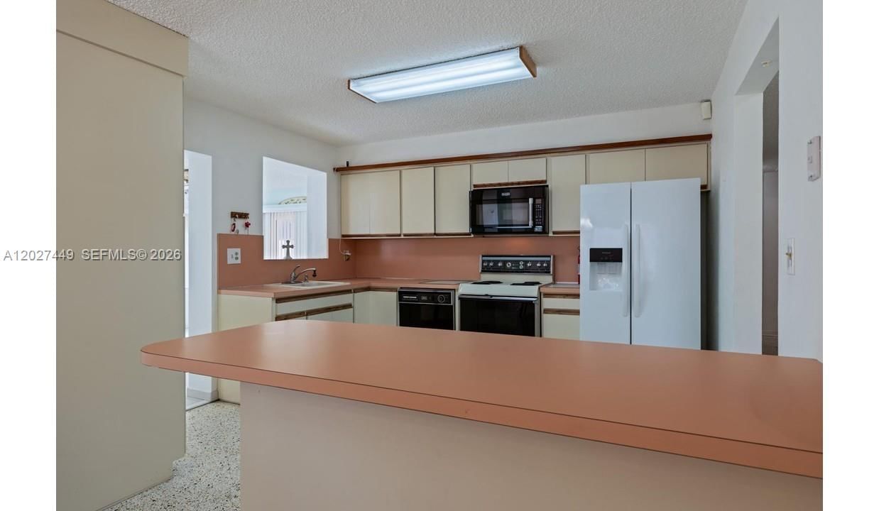 Real estate property located at 3062 14th St, Miami-dade, Mcallister Terrace, Miami, FL
