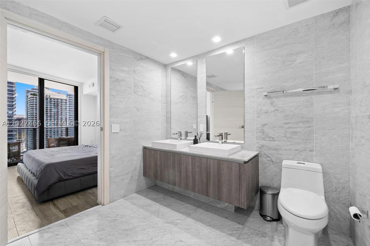 Real estate property located at 801 Miami Ave #2901, Miami-dade, 801 Sma Residences Condo, Miami, FL