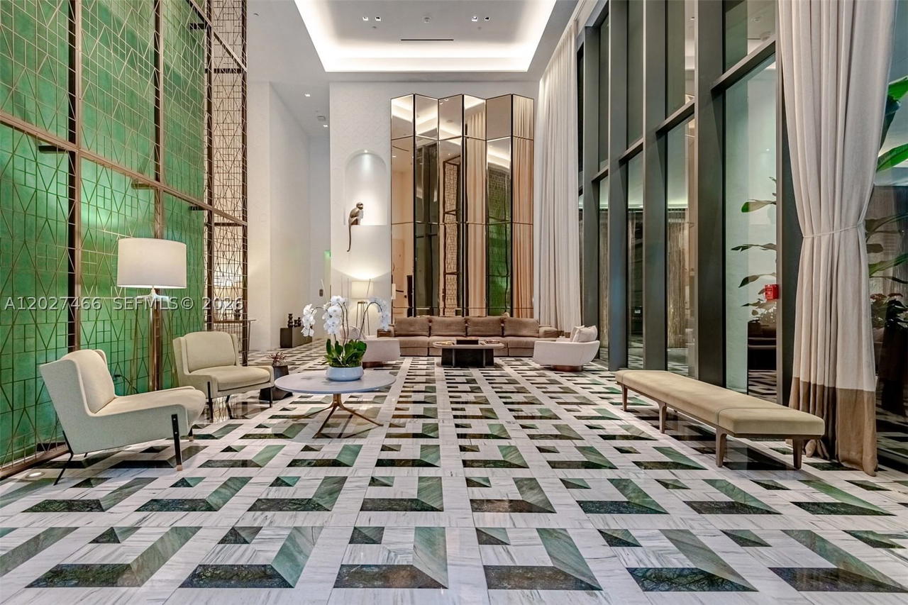 Real estate property located at 801 Miami Ave #2901, Miami-dade, 801 Sma Residences Condo, Miami, FL