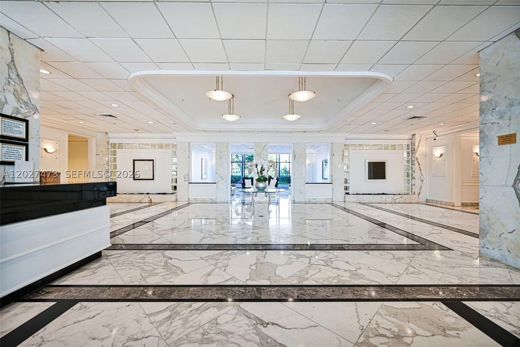 Real estate property located at 5700 Collins Ave #5J, Miami-dade, Seacoast 5700 Condo, Miami Beach, FL