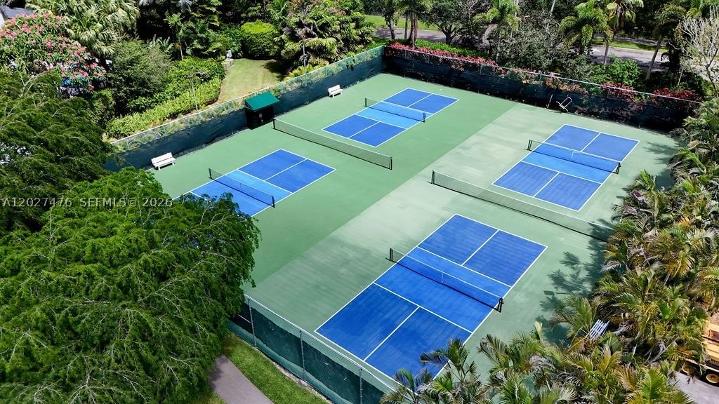 Real estate property located at 10202 Caracas St, Broward, Embassy Lakes, Cooper City, FL