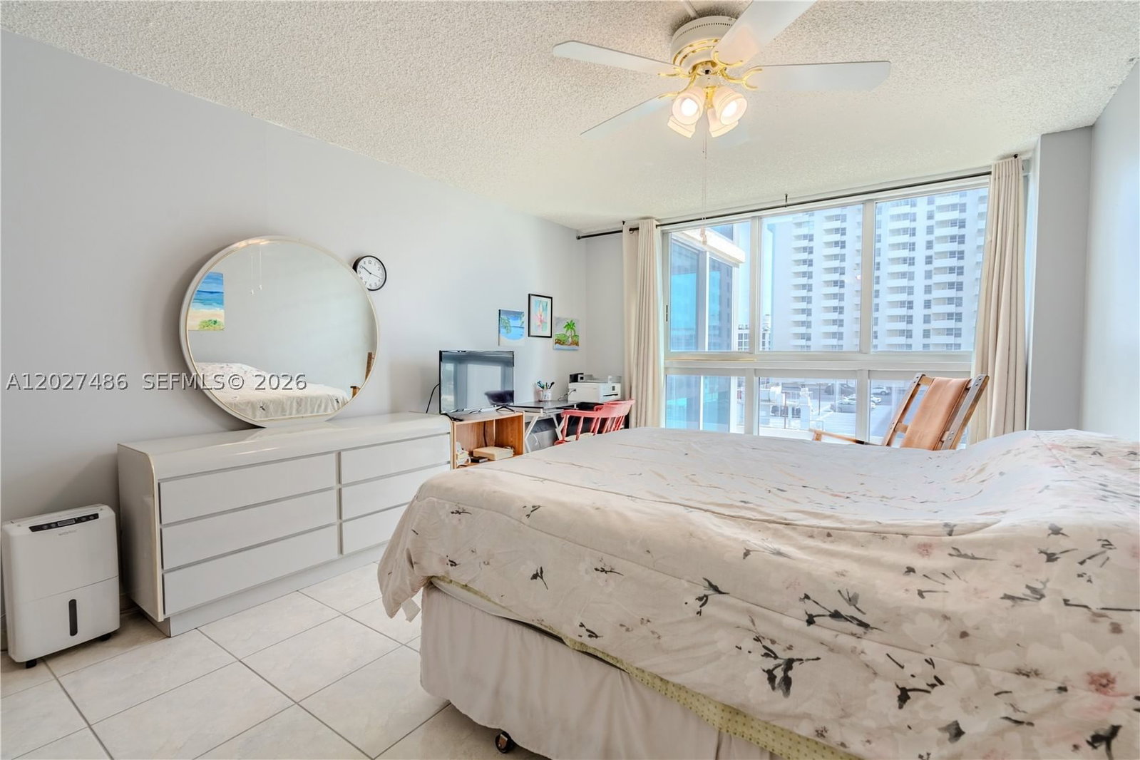 Real estate property located at 2655 Collins Ave #603, Miami-dade, Mirasol Ocean Towers Cond, Miami Beach, FL