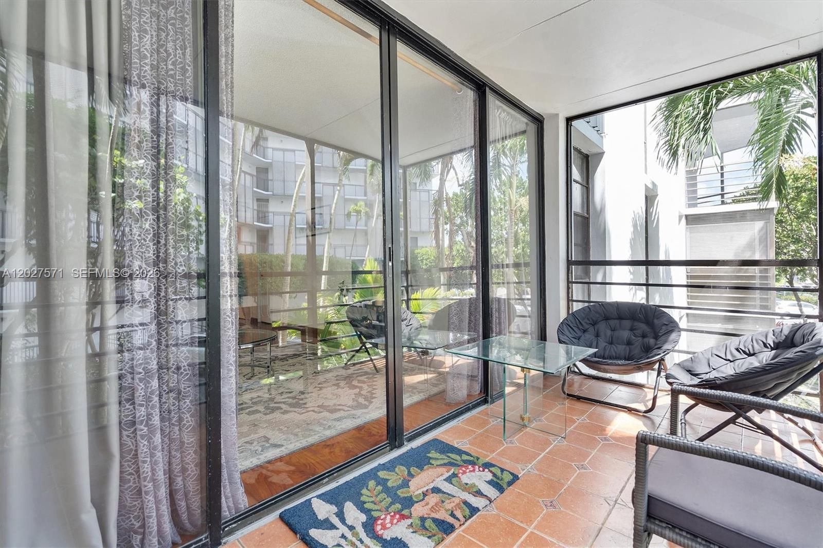 Real estate property located at 20400 Country Club Dr #214, Miami-dade, Biscaya Iv Condo, Aventura, FL