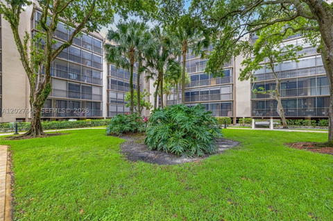 Real estate property located at 2814 46th Ave H475, Broward, Grandview At Emerald Hill, Hollywood, FL