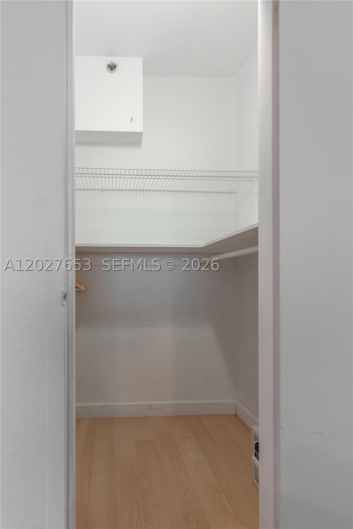 Real estate property located at 5445 Collins Ave #1105, Miami-dade, Castle Beach Club Condo, Miami Beach, FL