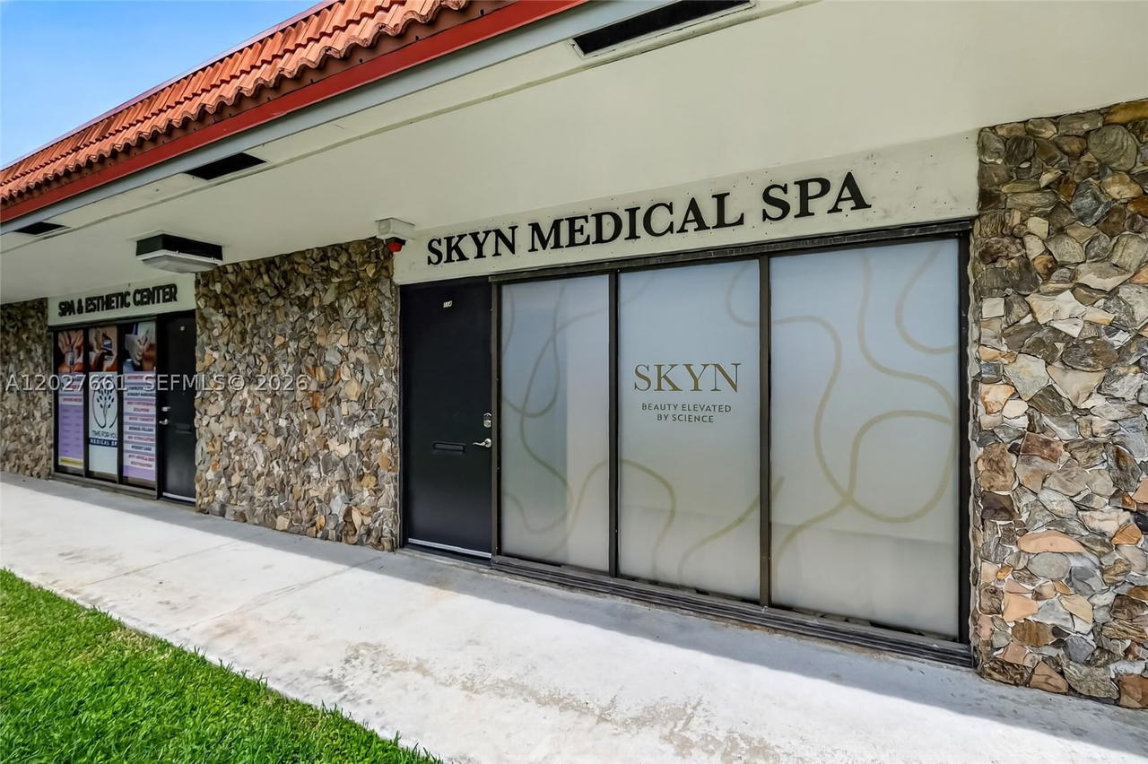 Real estate property located at 201 University Dr #14, Broward, Plantation, FL