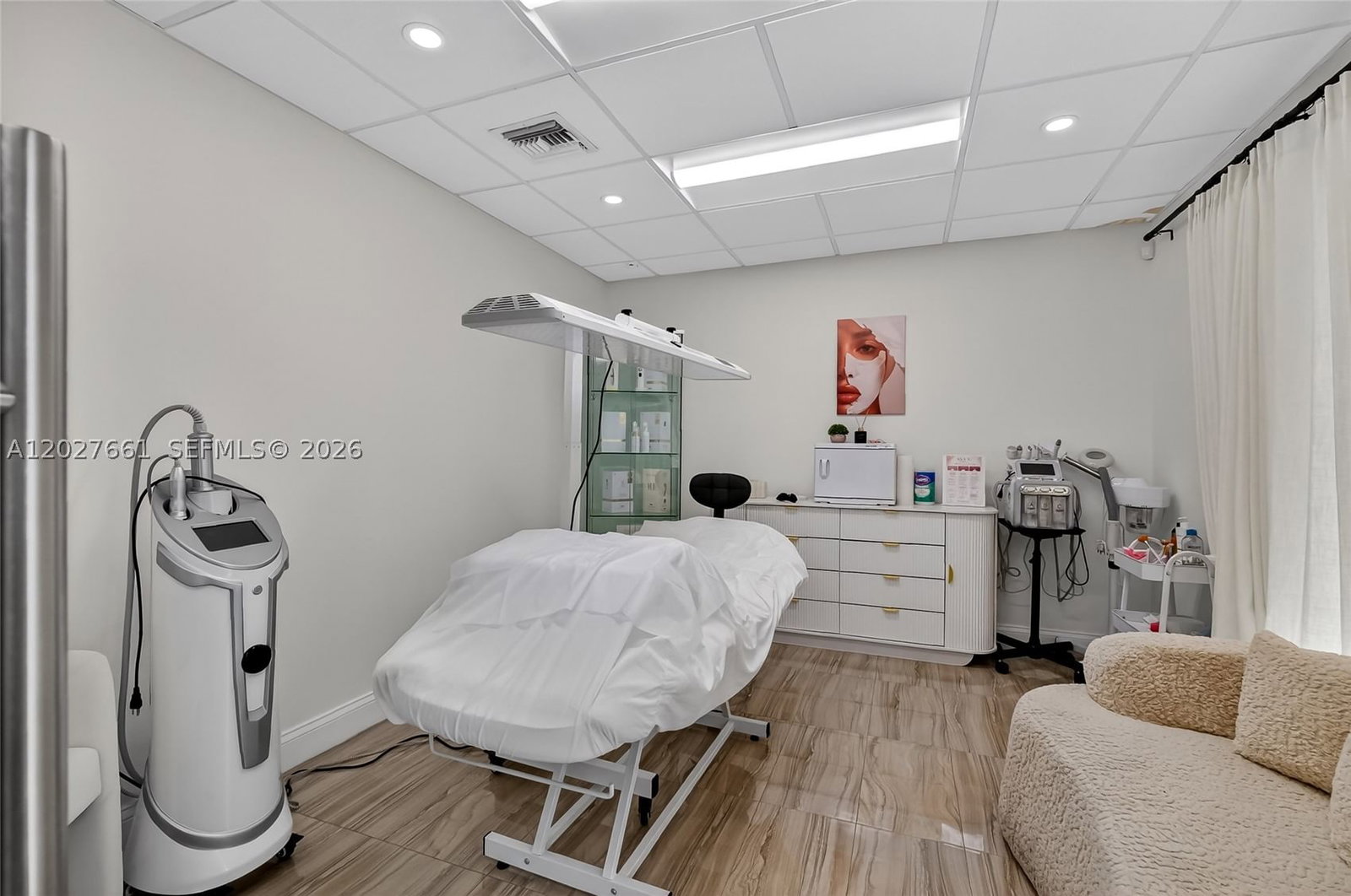 Real estate property located at 201 University Dr #14, Broward, Plantation, FL