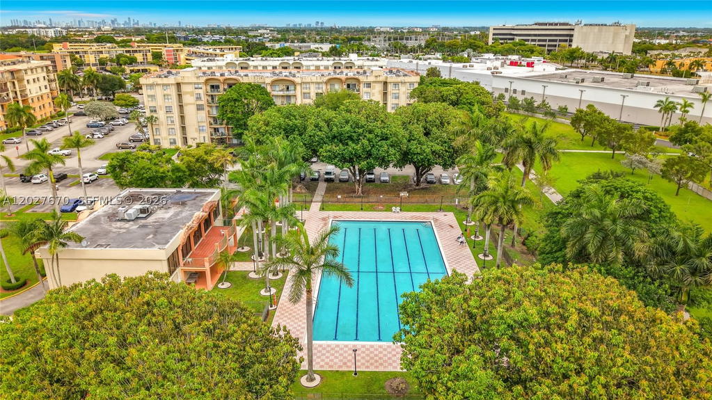 Real estate property located at 9350 Fontainebleau Blvd #101, Miami-dade, The Fountains At Fontaine, Miami, FL