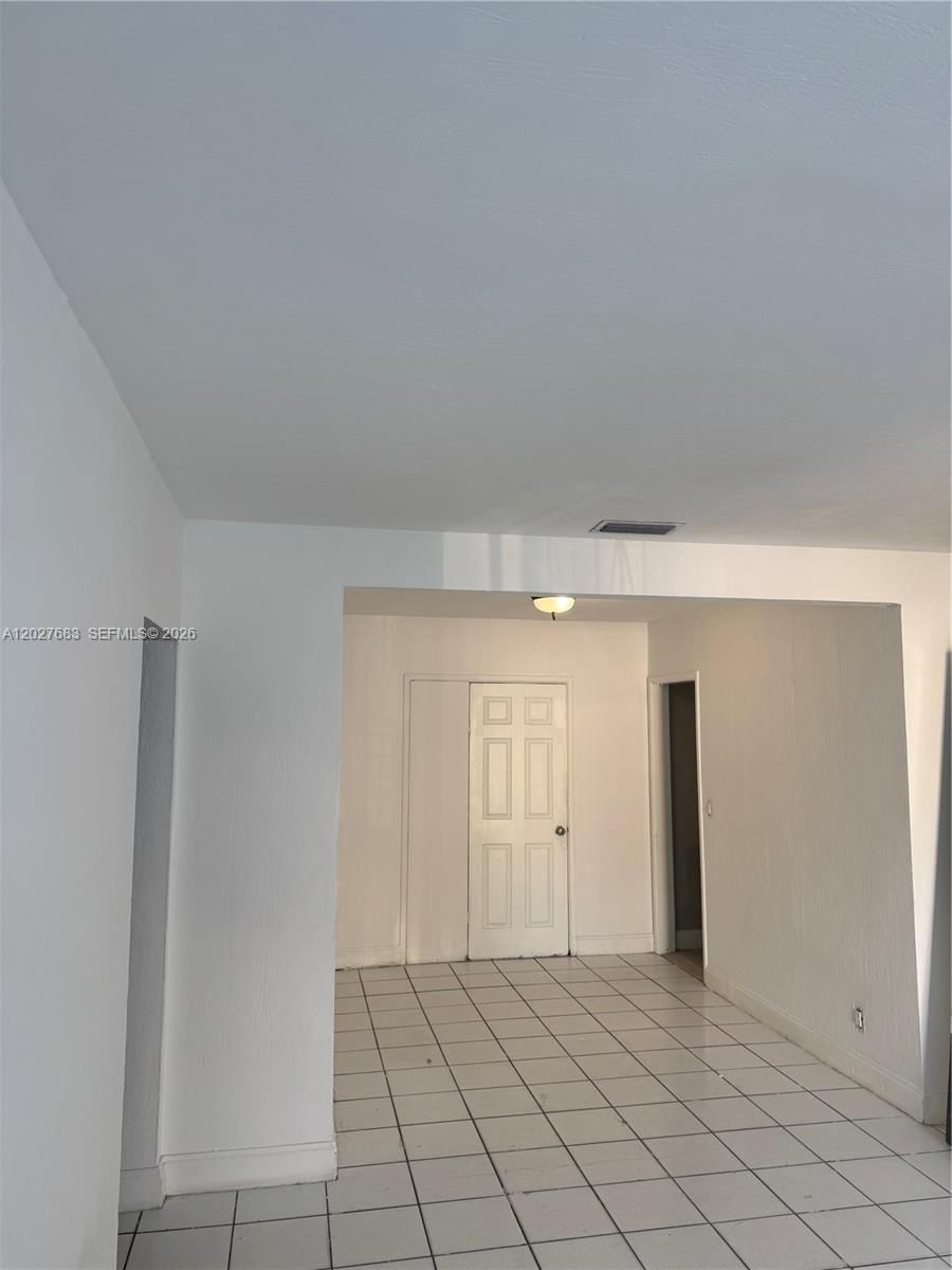 Real estate property located at 6800 2 CT, Miami-dade, Groveland Park, Miami, FL