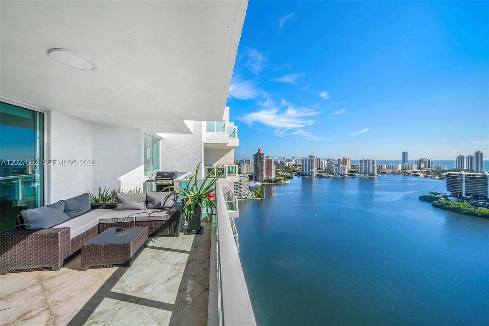 Real estate property located at 3201 183rd St #3107, Miami-dade, The Peninsula Condo, Aventura, FL