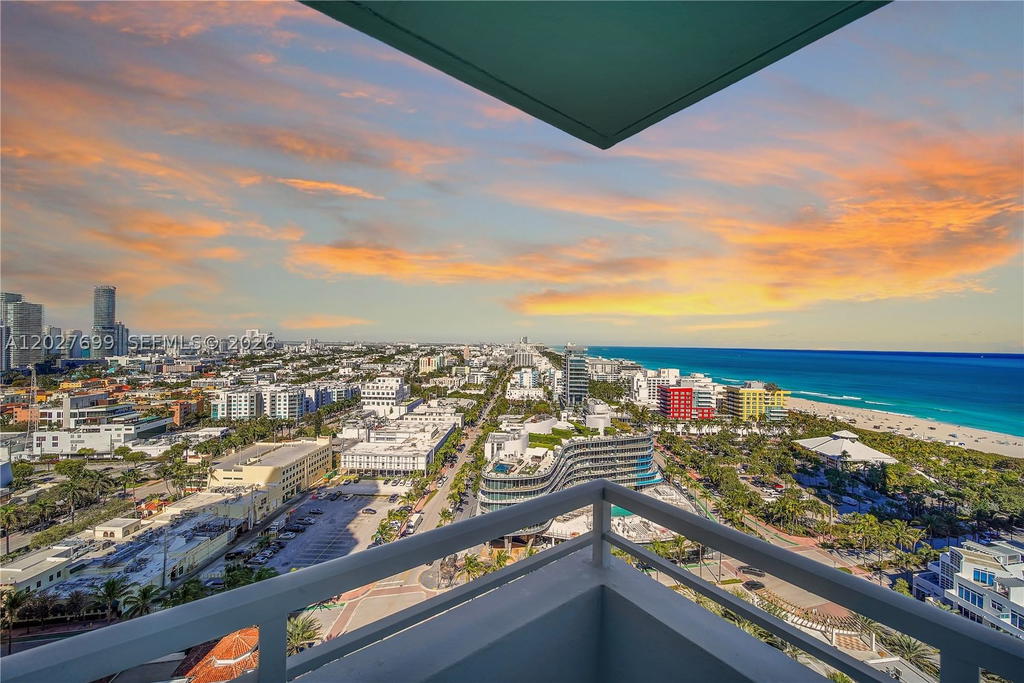 Real estate property located at 400 Pointe Dr #2310, Miami-dade, South Pointe Towers Condo, Miami Beach, FL