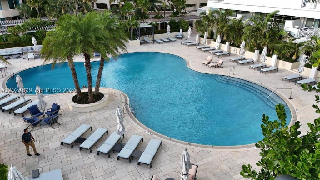 Real estate property located at 400 Pointe Dr #2310, Miami-dade, South Pointe Towers Condo, Miami Beach, FL