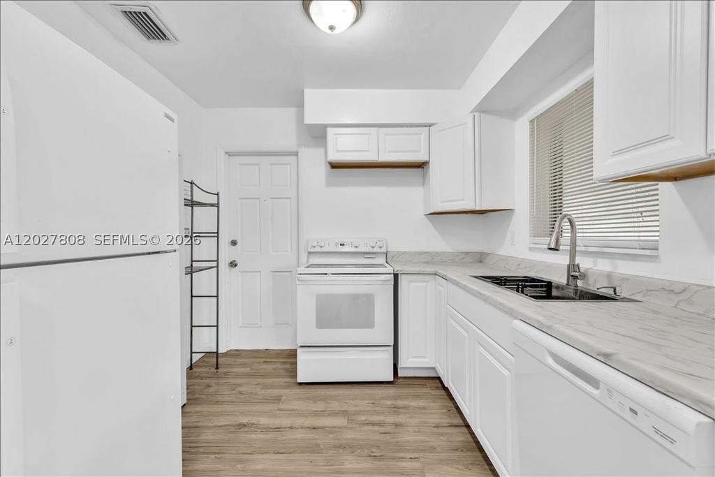 Real estate property located at 6531 Sherman St, Broward, Driftwood Plaza, Hollywood, FL