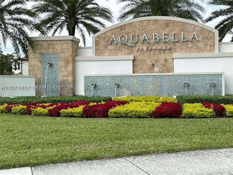 Real estate property located at 3342 104th Ter, Miami-dade, Aquabella Section One, Hialeah, FL