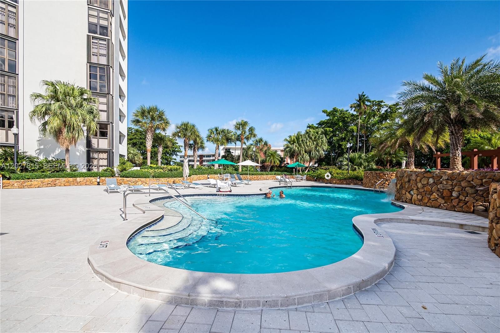 Real estate property located at 4000 Towerside Ter #604, Miami-dade, The Towers Of Quayside Co, Miami, FL